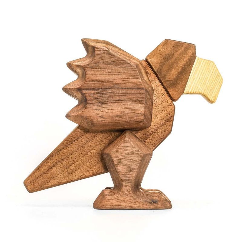 Fablewood parrot
