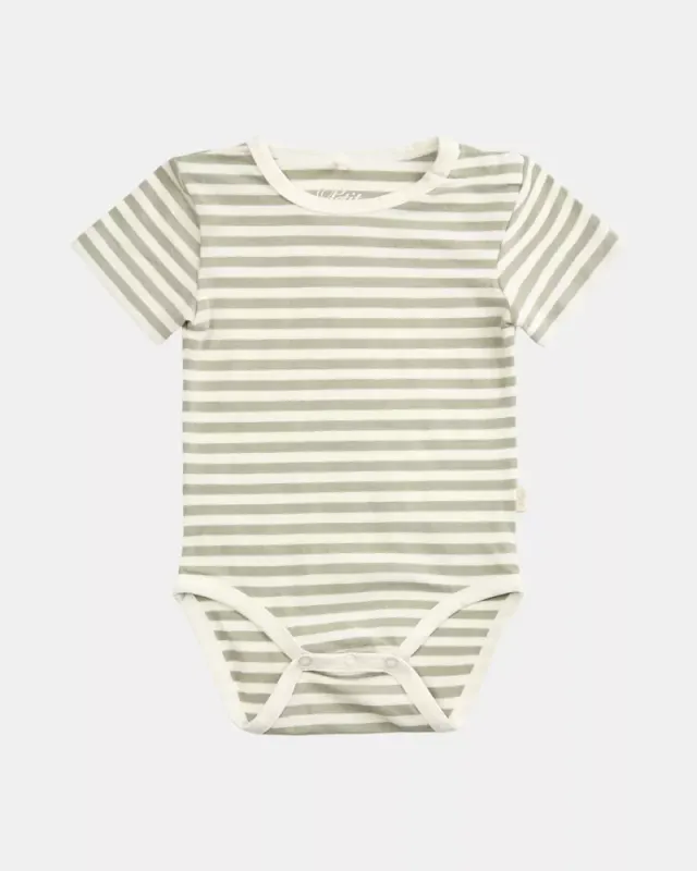 Sofie Schnoor body green stripe